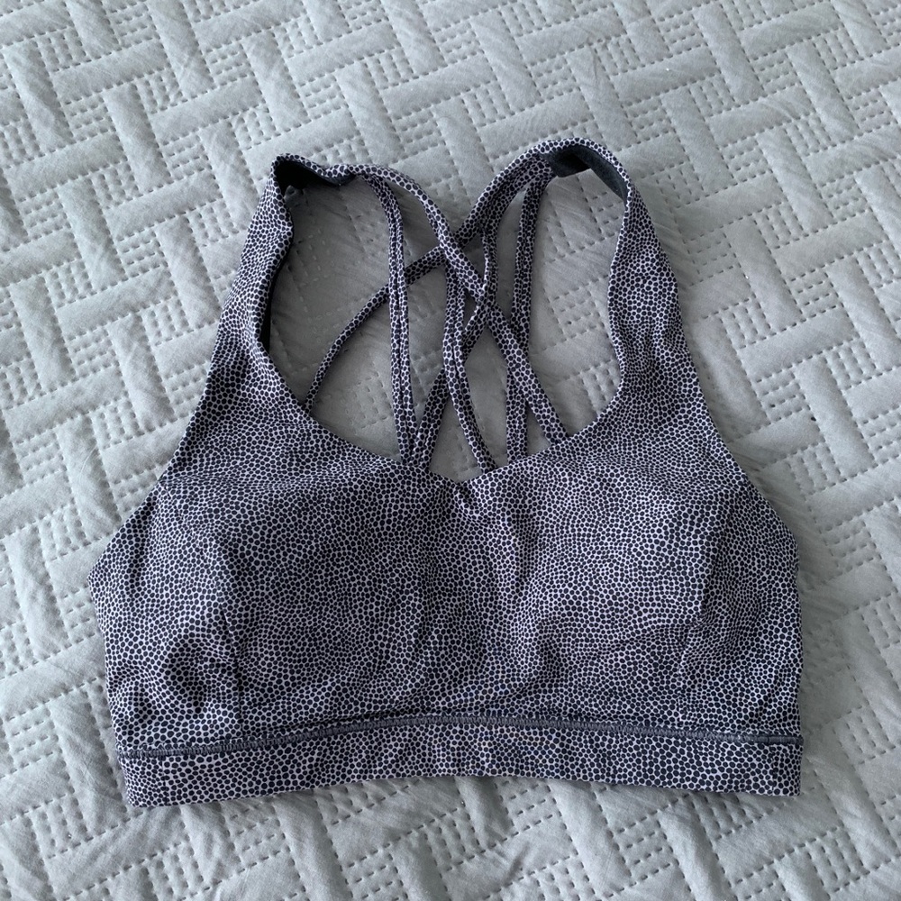 Lululemon sport bra
